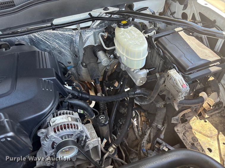 image for item EF1214 2015 Chevrolet Silverado 2500HD Crew Cab pickup truck