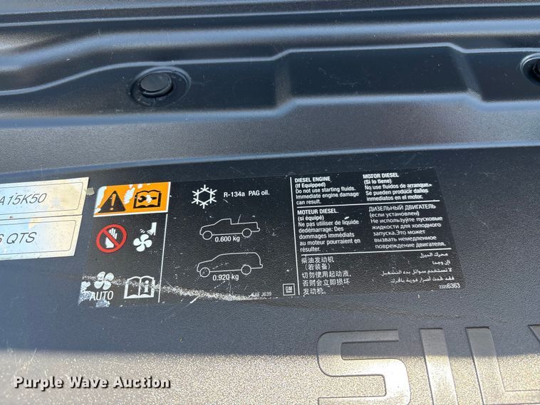 image for item EF1214 2015 Chevrolet Silverado 2500HD Crew Cab pickup truck