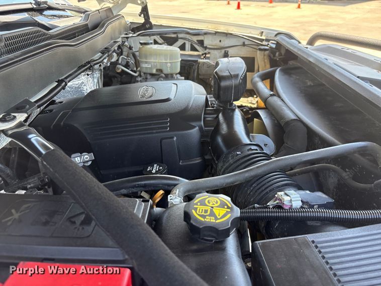 image for item EF1214 2015 Chevrolet Silverado 2500HD Crew Cab pickup truck