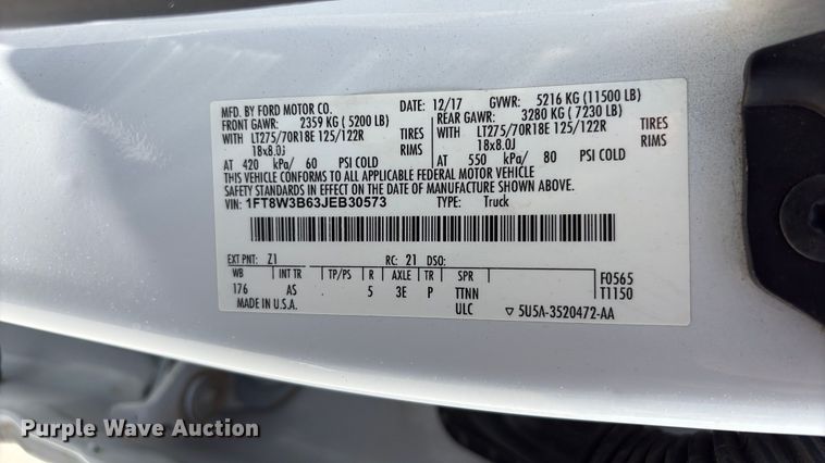 image for item EF1215 2018 Ford F350 Super Duty Crew Cab utility bed pickup truck