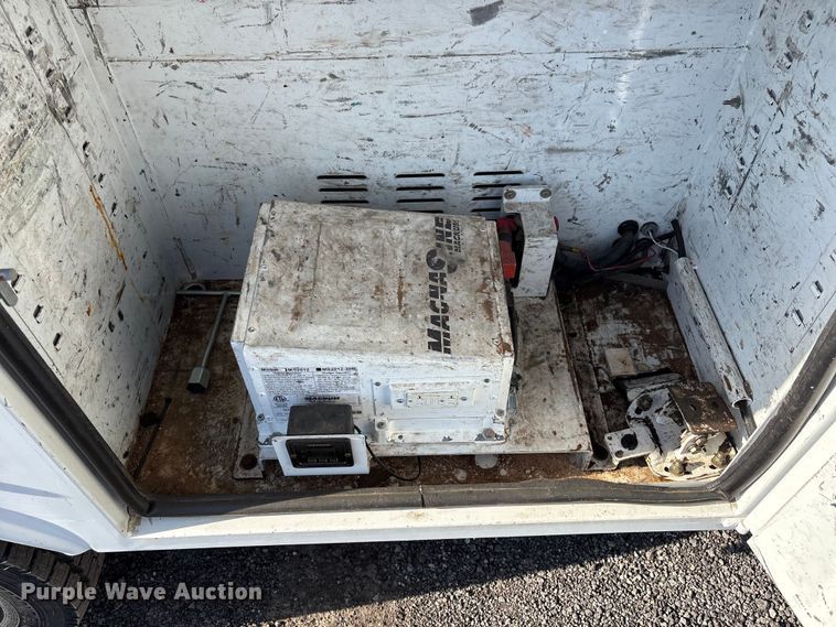 image for item EG1700 2014 Ford F550 Super Duty bucket truck