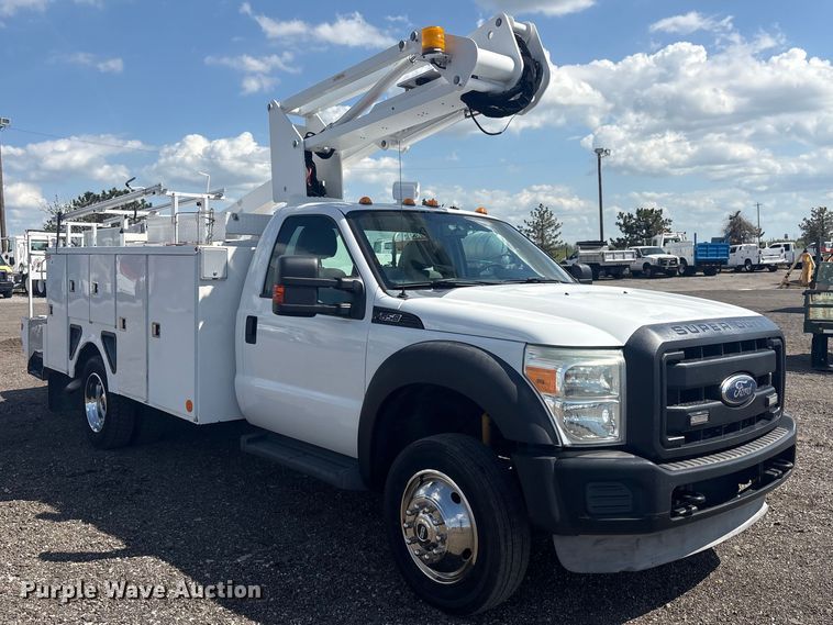 image for item EG8962 2012 Ford F550 Super Duty bucket truck