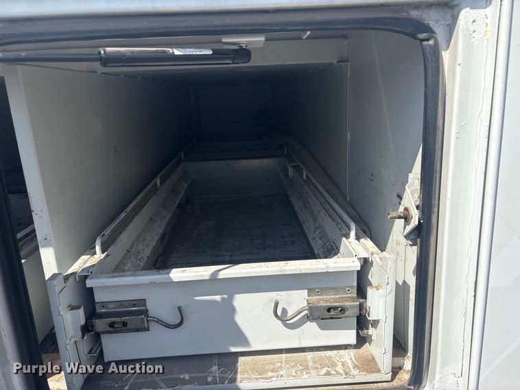 image for item EG8962 2012 Ford F550 Super Duty bucket truck