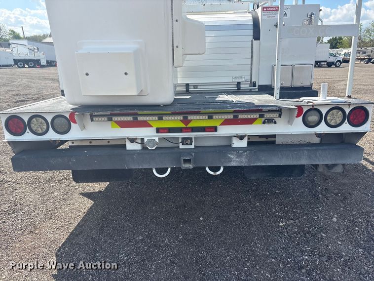 image for item EG8962 2012 Ford F550 Super Duty bucket truck