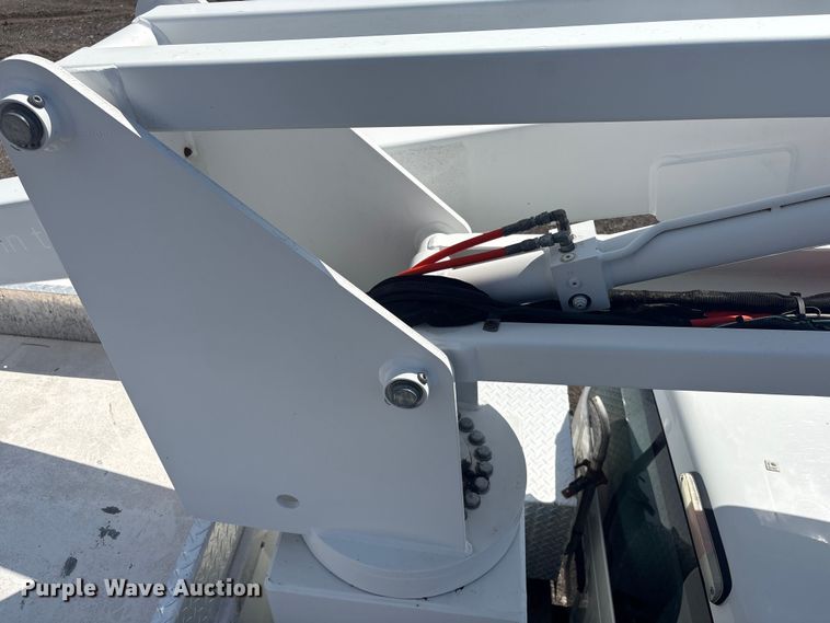 image for item EG8962 2012 Ford F550 Super Duty bucket truck
