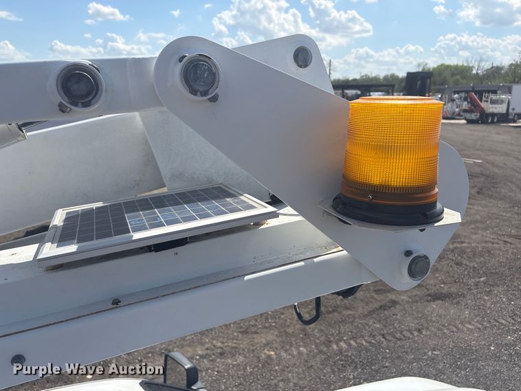 image for item EG8962 2012 Ford F550 Super Duty bucket truck