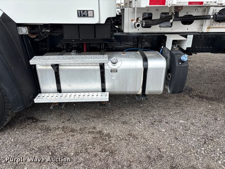 image for item EG9000 2019 Freightliner 114SD volumetric concrete mixer truck