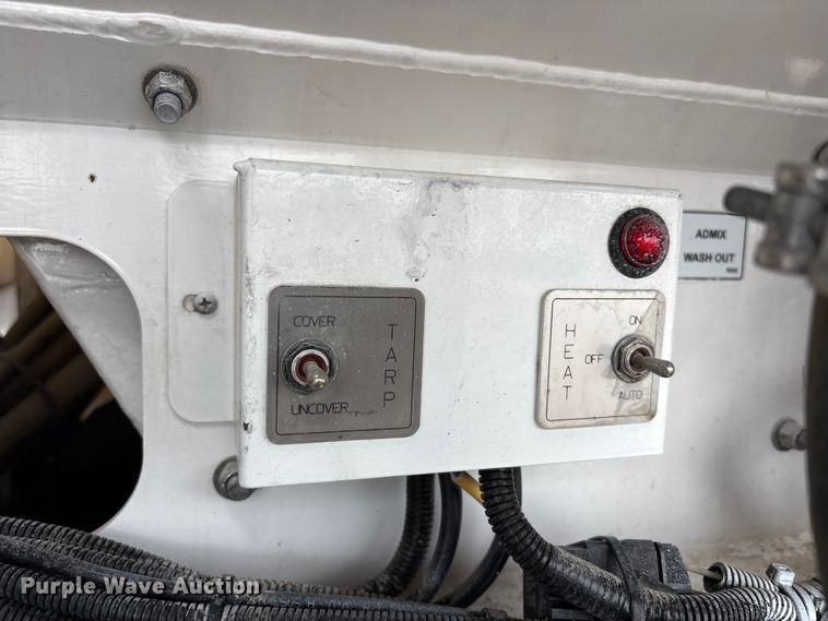 image for item EG9000 2019 Freightliner 114SD volumetric concrete mixer truck