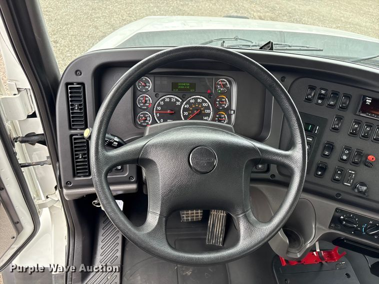 image for item EG9000 2019 Freightliner 114SD volumetric concrete mixer truck