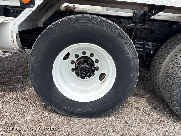 image for item EG9000 2019 Freightliner 114SD volumetric concrete mixer truck