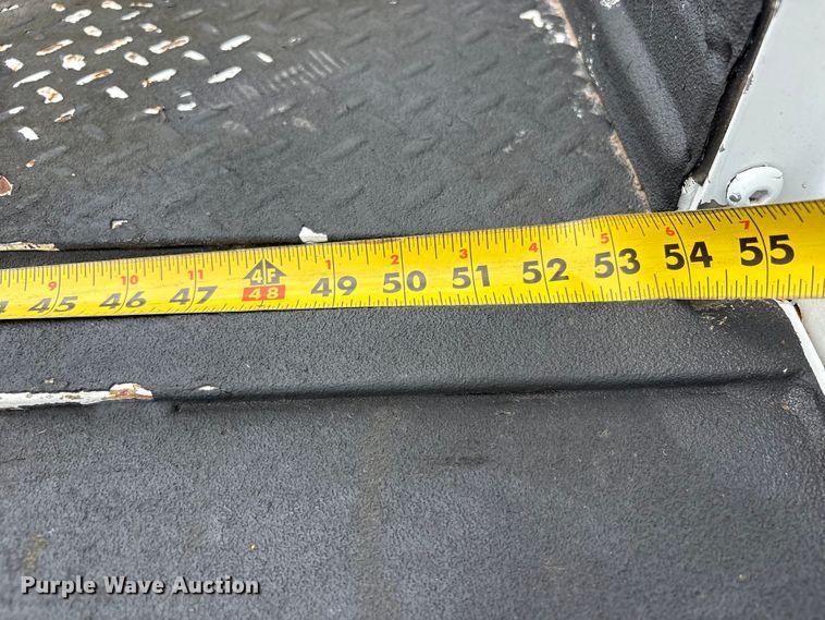 image for item EG9012 2018 RAM 3500 utility bed pickup truck