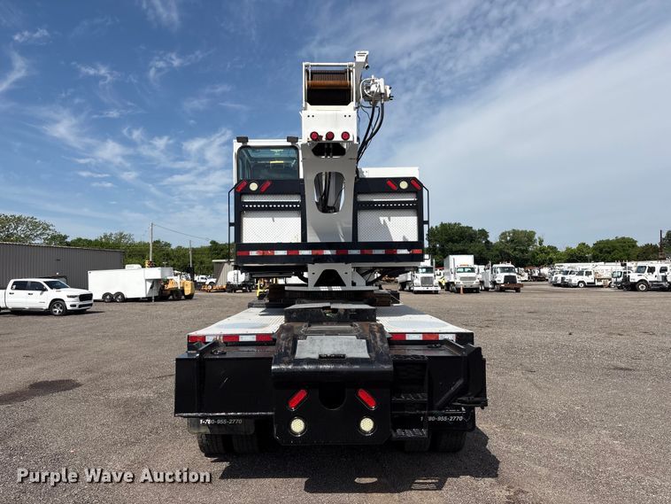 image for item EG9035 2014 Kenworth C500 crane truck