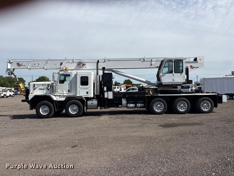 image for item EG9035 2014 Kenworth C500 crane truck
