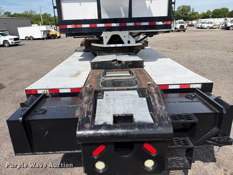 image for item EG9035 2014 Kenworth C500 crane truck
