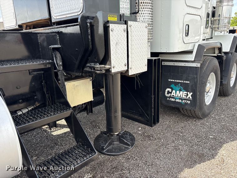 image for item EG9035 2014 Kenworth C500 crane truck