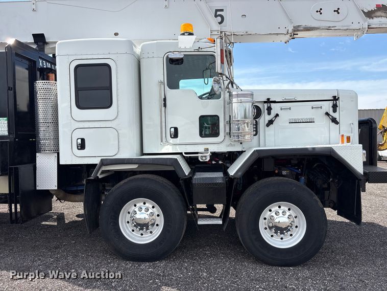 image for item EG9035 2014 Kenworth C500 crane truck