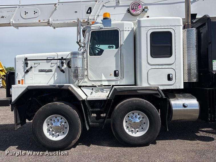 image for item EG9035 2014 Kenworth C500 crane truck