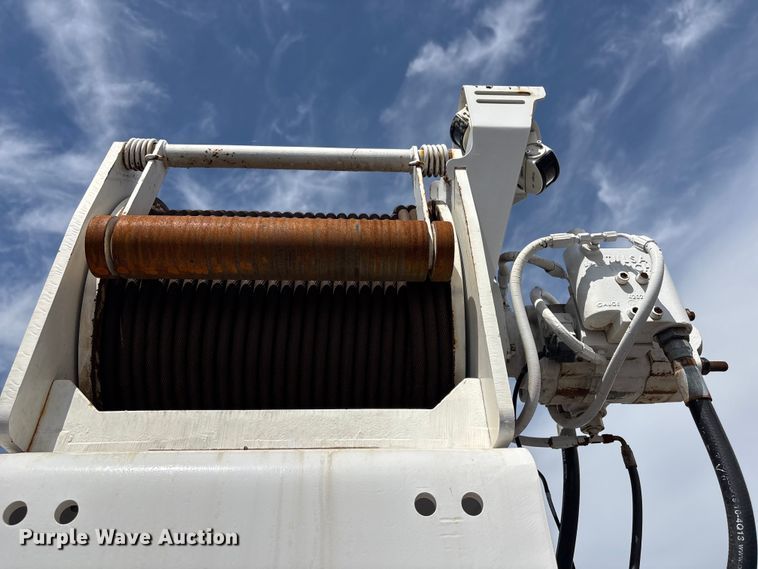 image for item EG9035 2014 Kenworth C500 crane truck