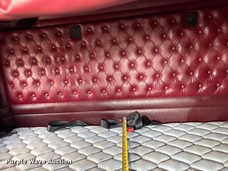 image for item EG9035 2014 Kenworth C500 crane truck
