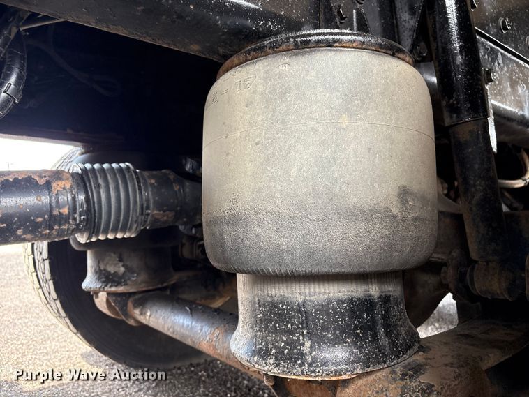 image for item EG9035 2014 Kenworth C500 crane truck