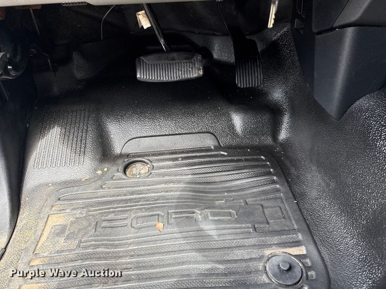 image for item EG9037 2020 Ford F450 Super DUty Crew Cab dump truck