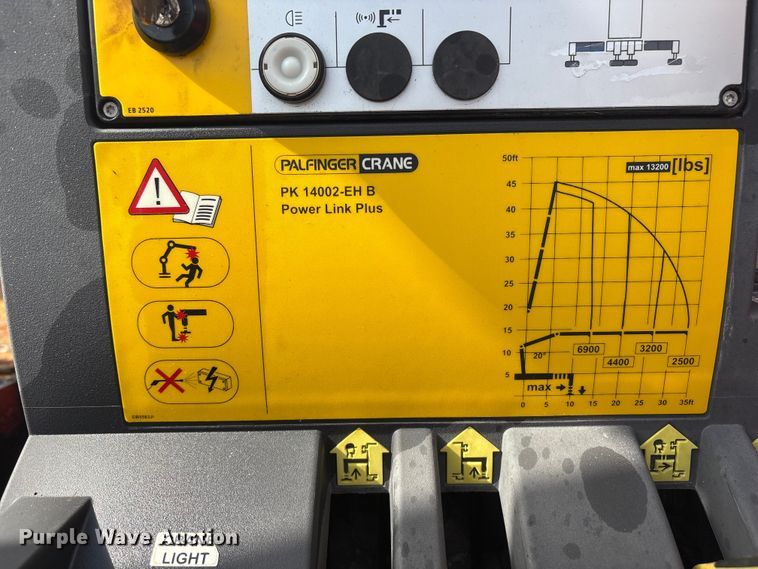 image for item EG9069 2012 Freightliner Business Class M2 Crew Cab crane truck