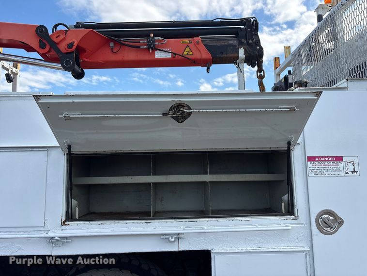 image for item EG9069 2012 Freightliner Business Class M2 Crew Cab crane truck