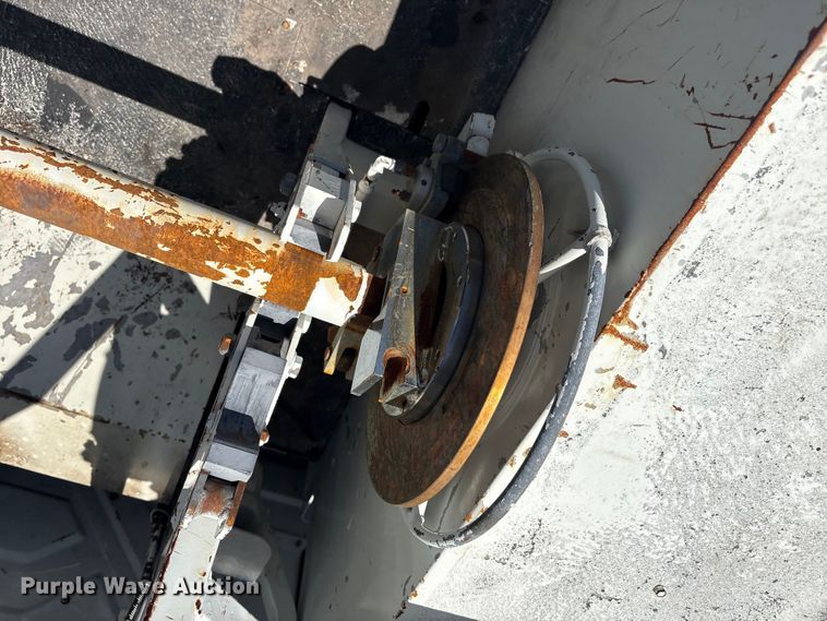 image for item EG9072 2007 International 4300 cable placer bucket truck  
