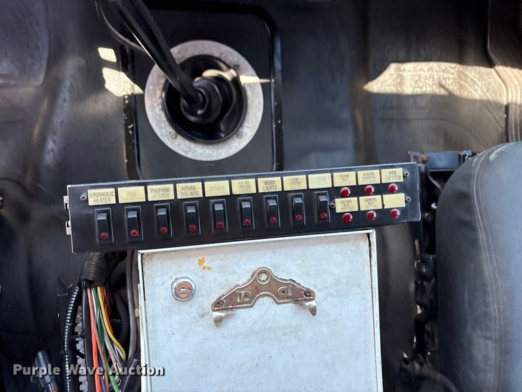 image for item EG9074 2013 Freightliner 108SD Ext. Cab crane truck