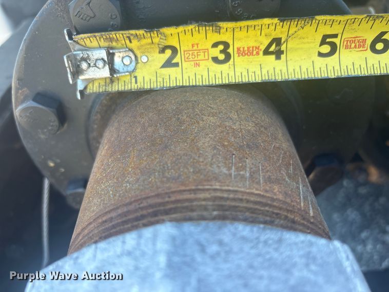 image for item EG9075 2013 Mack Granite GU713 vacuum truck