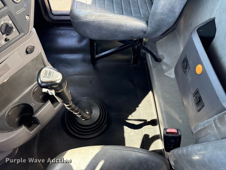 image for item EG9075 2013 Mack Granite GU713 vacuum truck