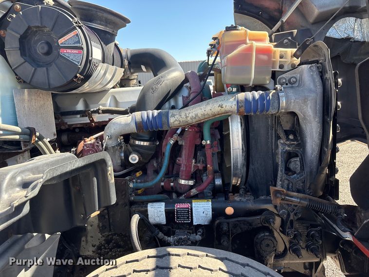 image for item EG9075 2013 Mack Granite GU713 vacuum truck