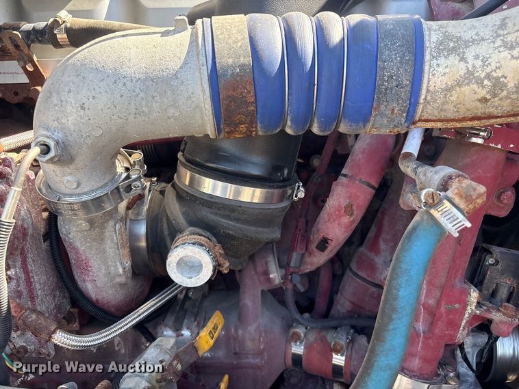 image for item EG9075 2013 Mack Granite GU713 vacuum truck