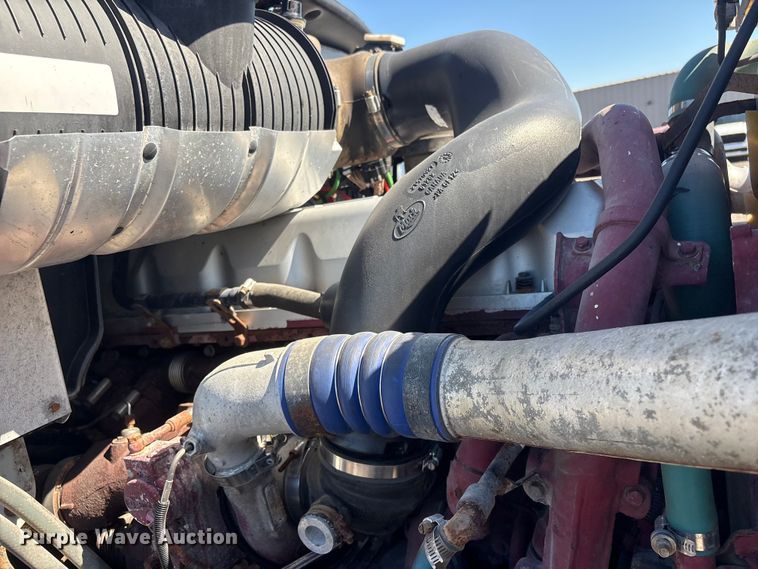 image for item EG9075 2013 Mack Granite GU713 vacuum truck