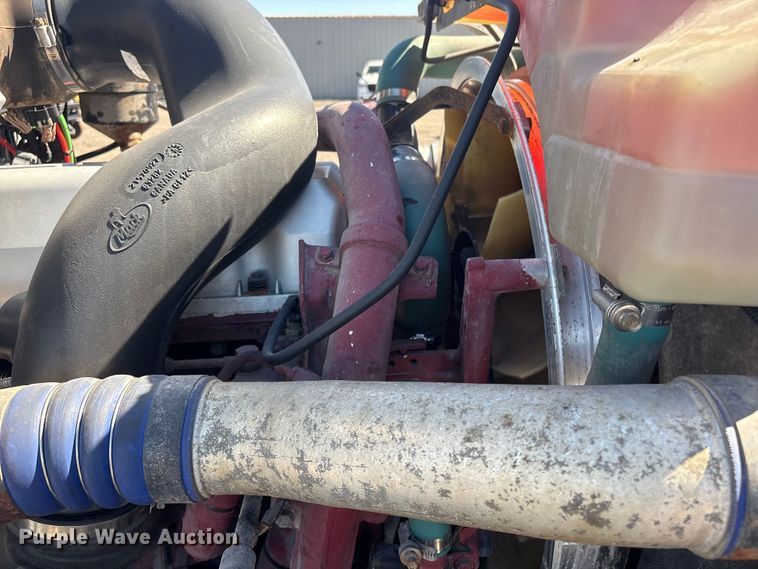 image for item EG9075 2013 Mack Granite GU713 vacuum truck