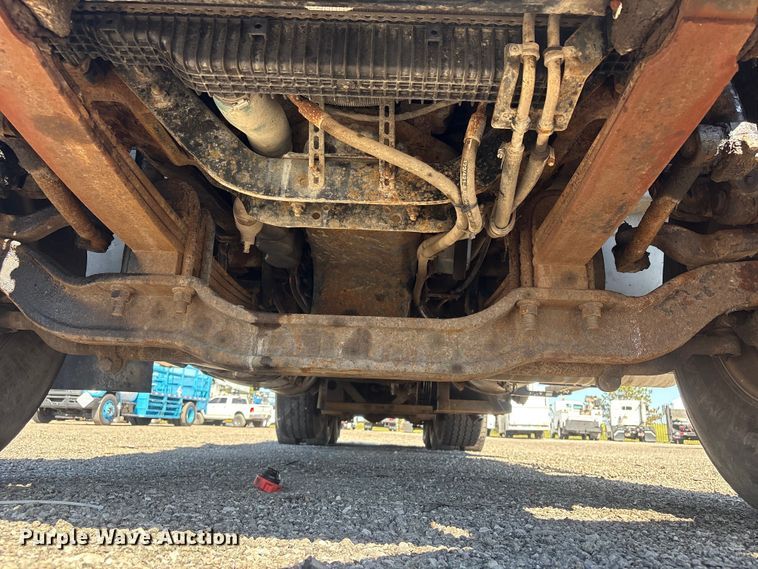 image for item EG9075 2013 Mack Granite GU713 vacuum truck
