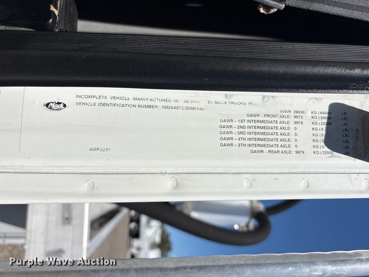 image for item EG9075 2013 Mack Granite GU713 vacuum truck