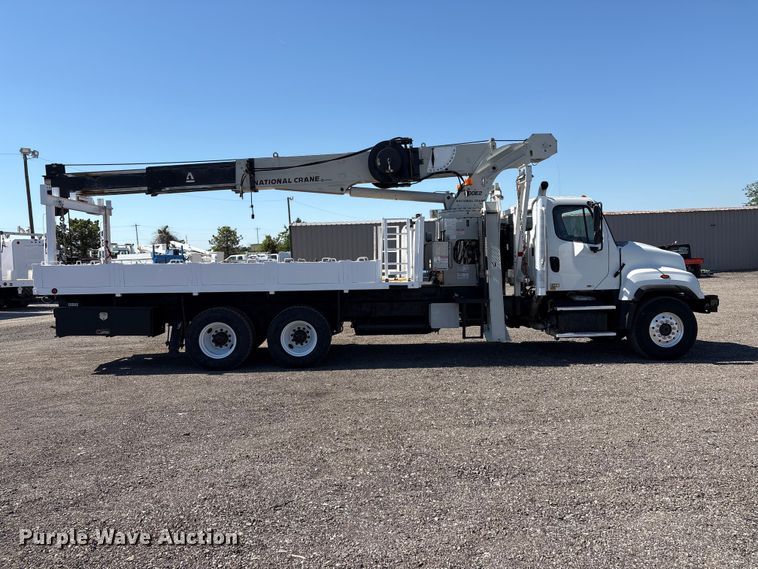 image for item EG9077 2014 Freightliner 114SD crane truck