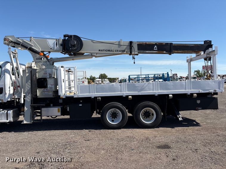 image for item EG9077 2014 Freightliner 114SD crane truck