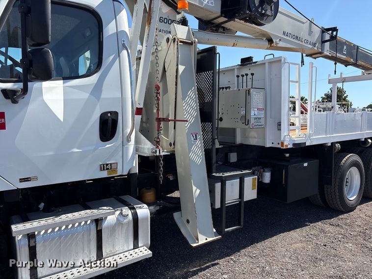 image for item EG9077 2014 Freightliner 114SD crane truck