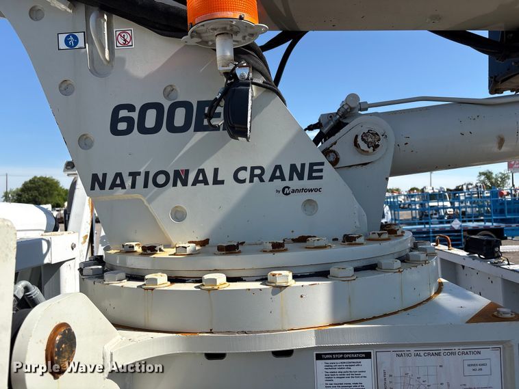 image for item EG9077 2014 Freightliner 114SD crane truck