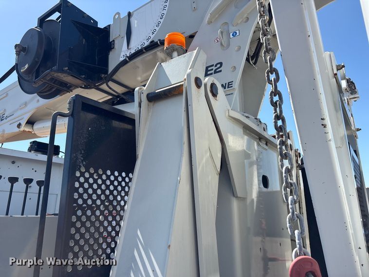 image for item EG9077 2014 Freightliner 114SD crane truck