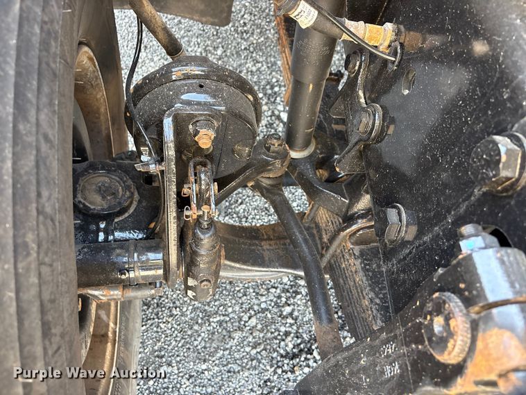 image for item EG9077 2014 Freightliner 114SD crane truck