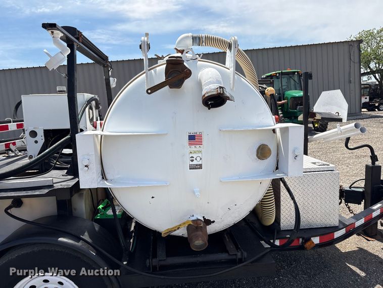 image for item EG9078 2010 EH Wachs Trav-L-Vac vacuum trailer