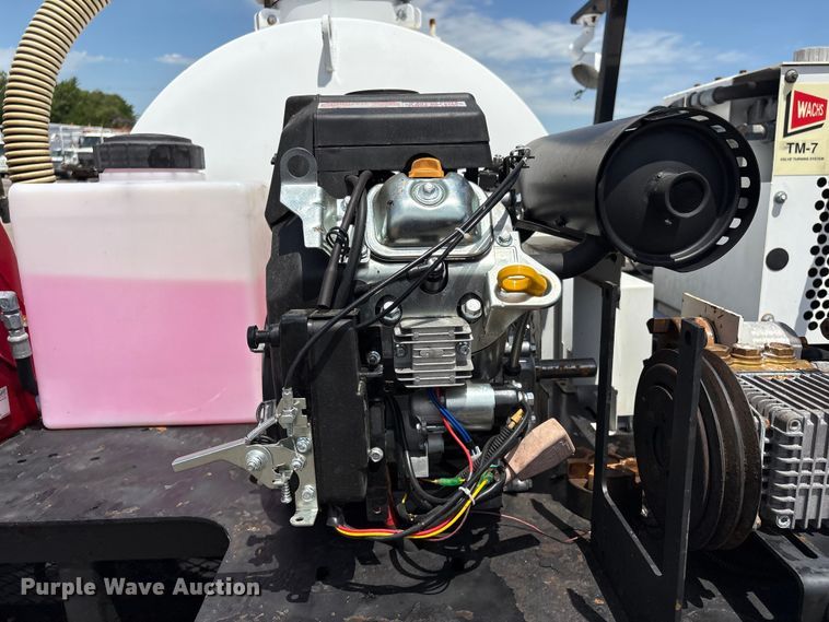 image for item EG9078 2010 EH Wachs Trav-L-Vac vacuum trailer