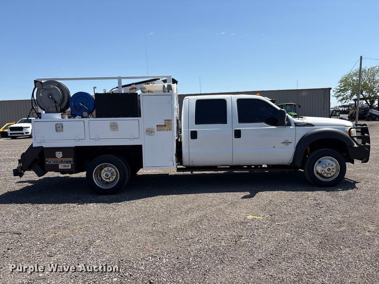 image for item EG9082 2015 Ford F550 Super Duty Crew Cab utility / service truck
