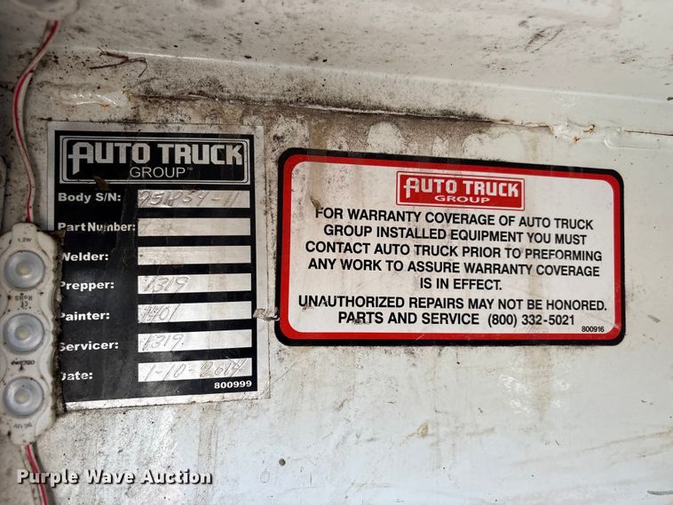 image for item EG9082 2015 Ford F550 Super Duty Crew Cab utility / service truck