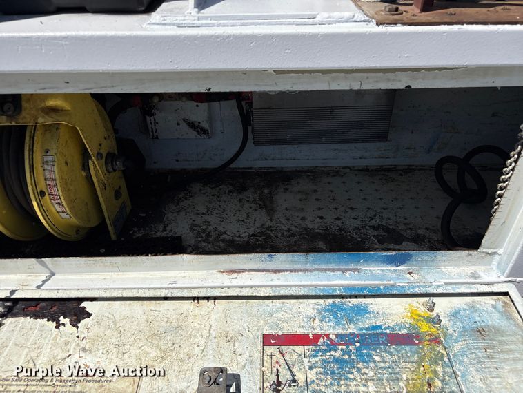image for item EG9082 2015 Ford F550 Super Duty Crew Cab utility / service truck