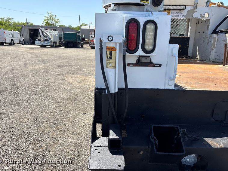 image for item EG9082 2015 Ford F550 Super Duty Crew Cab utility / service truck