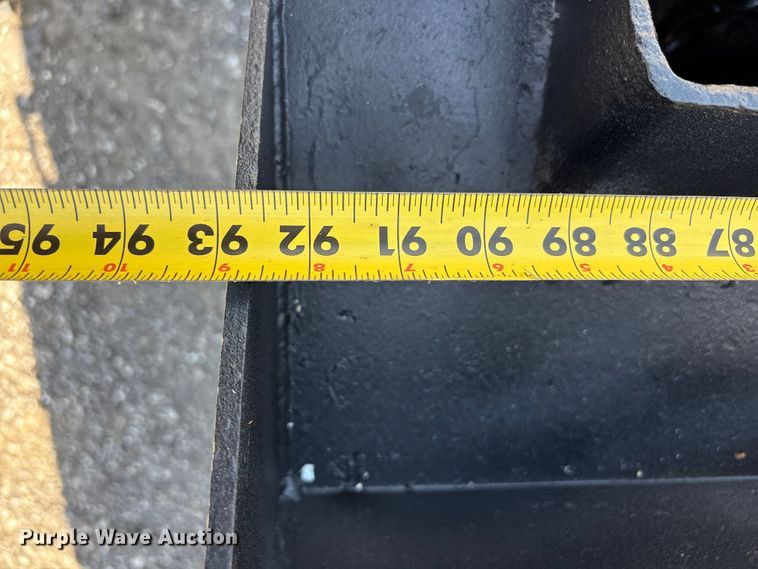 image for item EG9082 2015 Ford F550 Super Duty Crew Cab utility / service truck